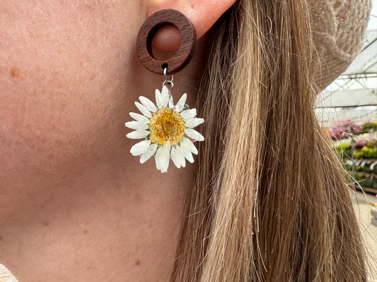 Wooden daisy dangles